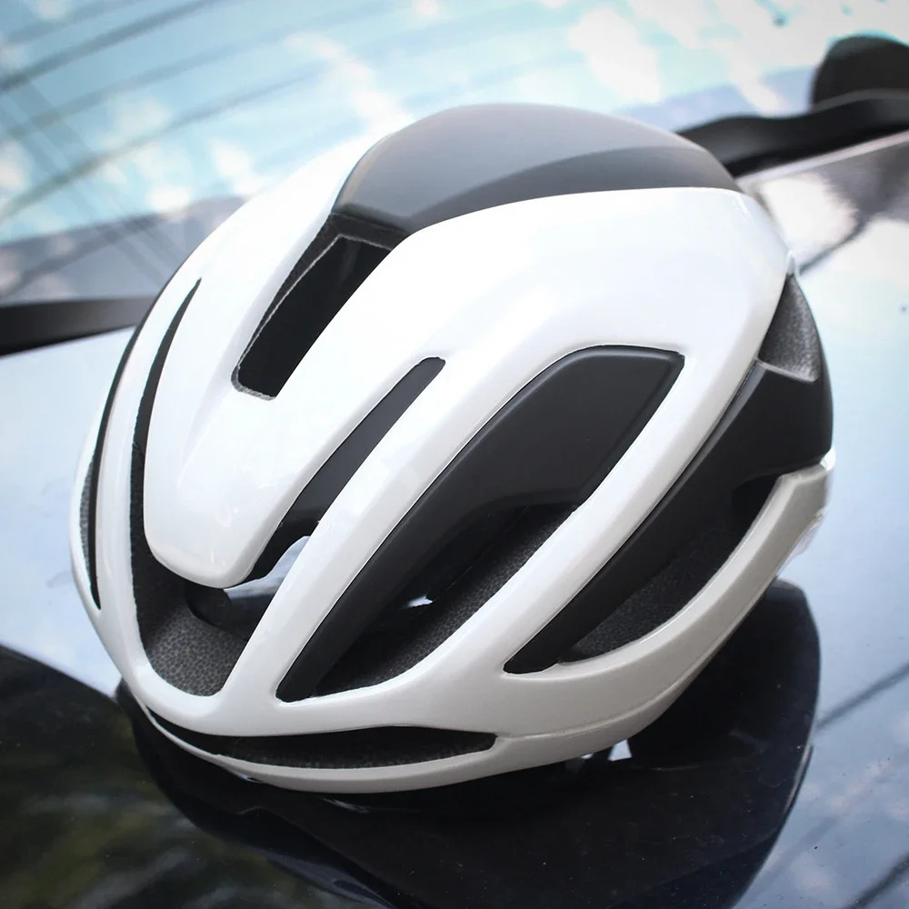 Cycling Helmet Ultralight Aero Outdoor Sport Road Bike Helmet Integrally-molded Red Men Women Bicycle Helmet Cascos Ciclismo 250407