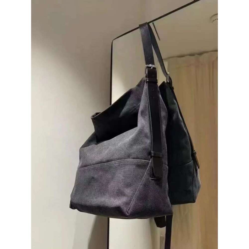 2025 Trendy New Lazy Unisex Large Capacity Textured Canvas And Cowhide Shoulder Crossbody Bag For Women Tote
