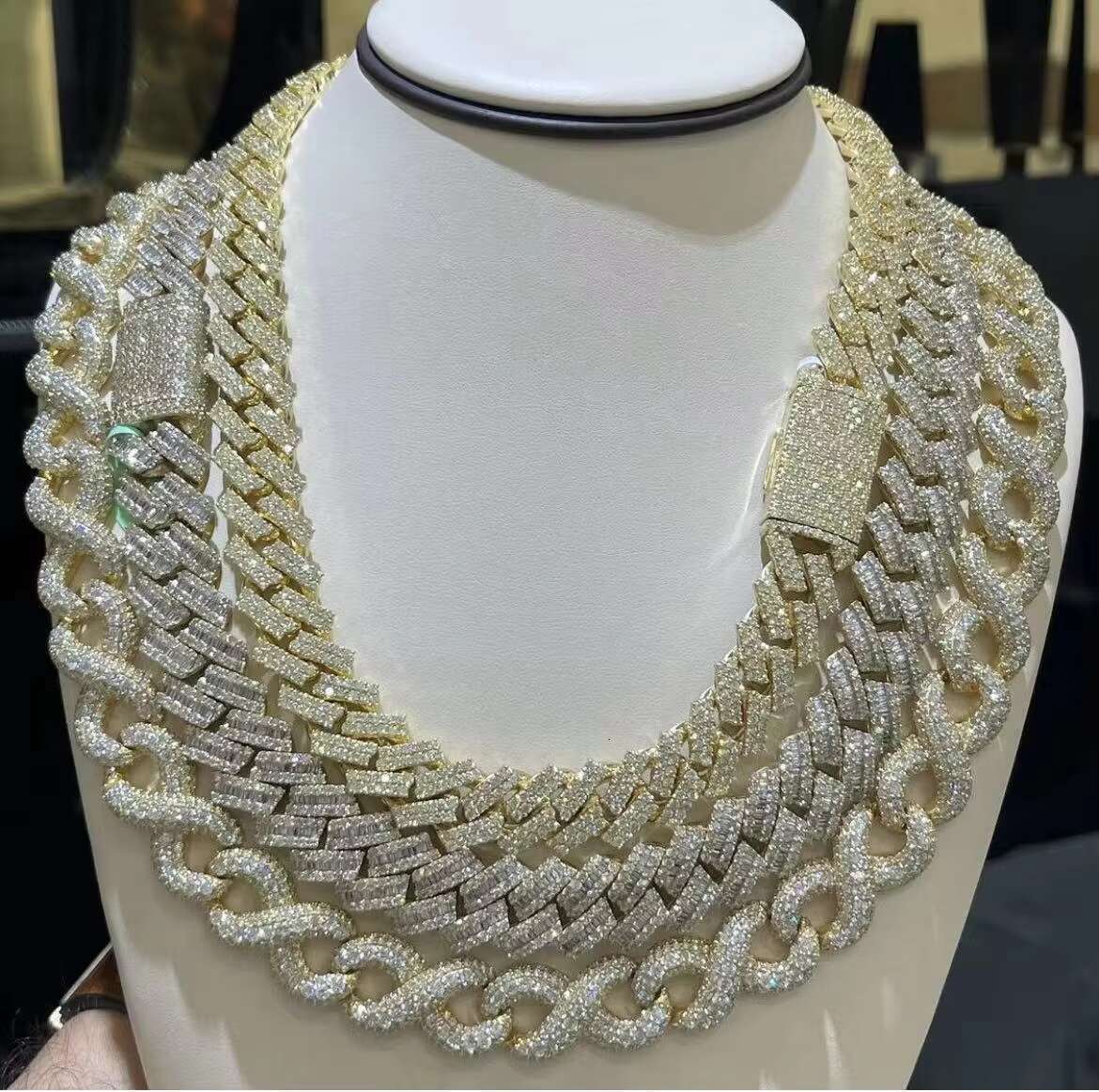 Fashion Jewelry Iced Out 925 Sterling Silver 4 Rows VVS Moissanite Custom Color Bling Cuban Chain Necklace