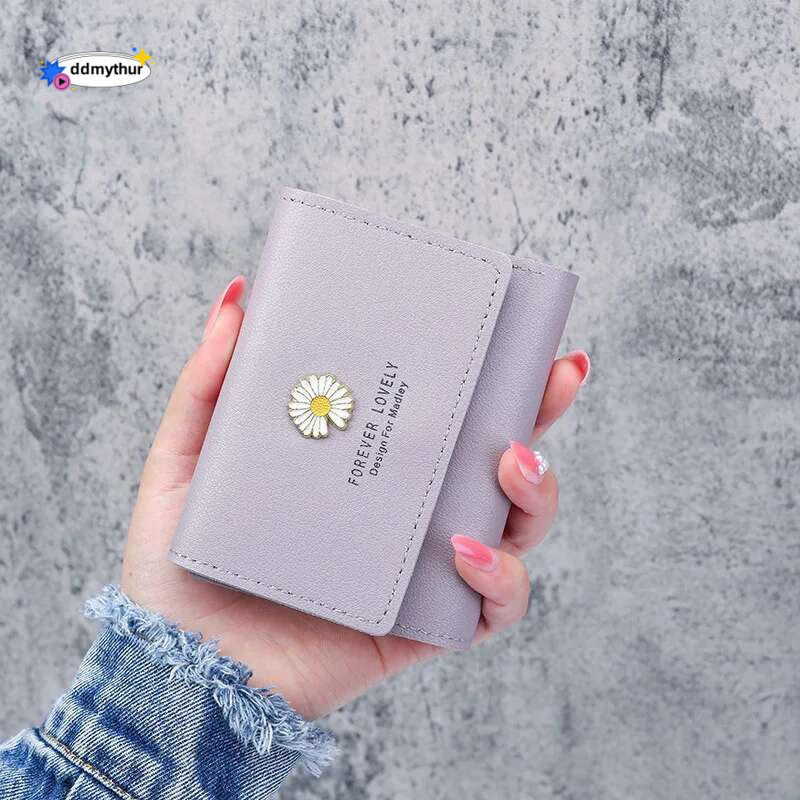 2025 New Fashion Ladies Daisy Print Short Small Three Fold Handmade Wallet Multi-card Card Bag Coin Purses for Women ddmythur