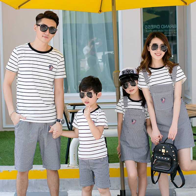 Family clothing set couples clothing summer striped suit boys clothing set womens clothing girls dresses family styling mom and me S2548