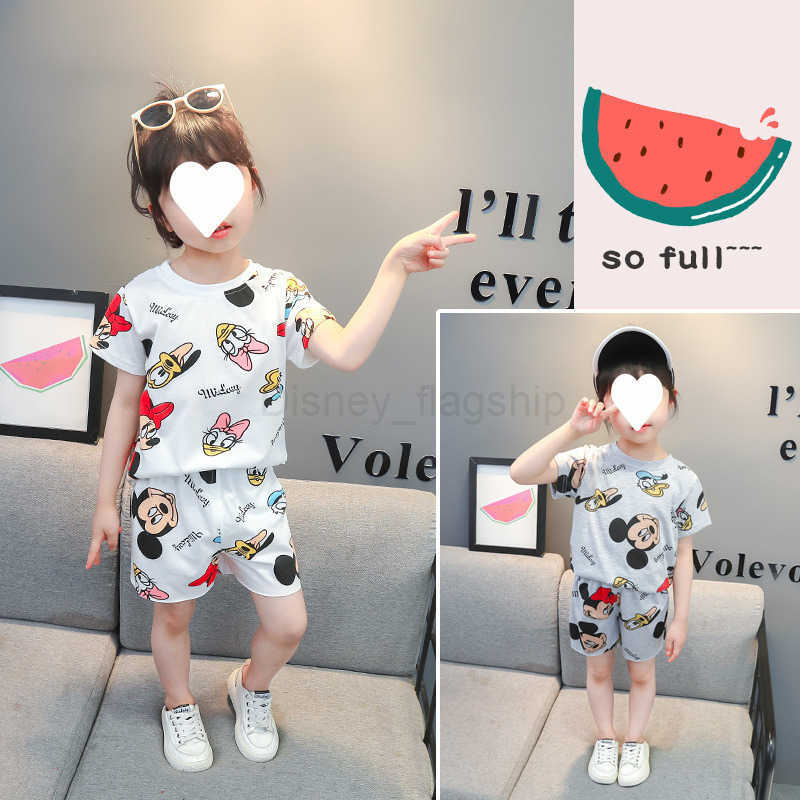 Disney 2025 New Summer Mens and Womens Sports Cotton Set 5 Childrens 1 Western Cartoon Printed 2-piece Set 3 Short Sleeves 4T Shirts ShortsXJ250409