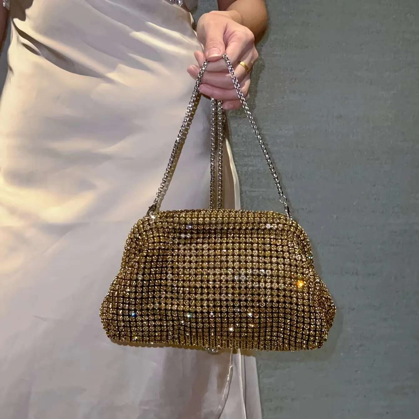 Glitter Cloud Women's Handbag Crystal Shiny Rhies Dia Evening Bag Wedding Party Clutch Purse Shoulder Bags