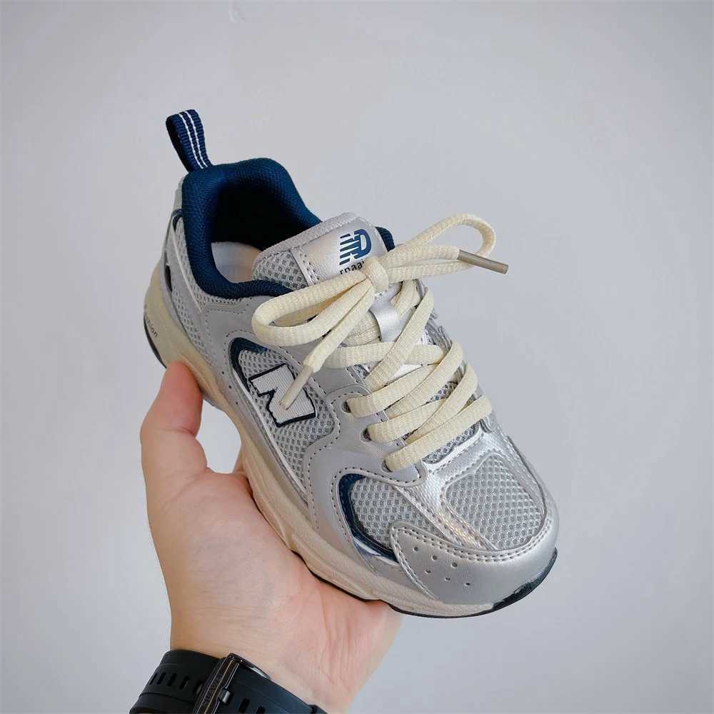 Boys and girls sports shoes childrens fashion school shoes childrens lightweight and breathable mesh casual shoes X250409