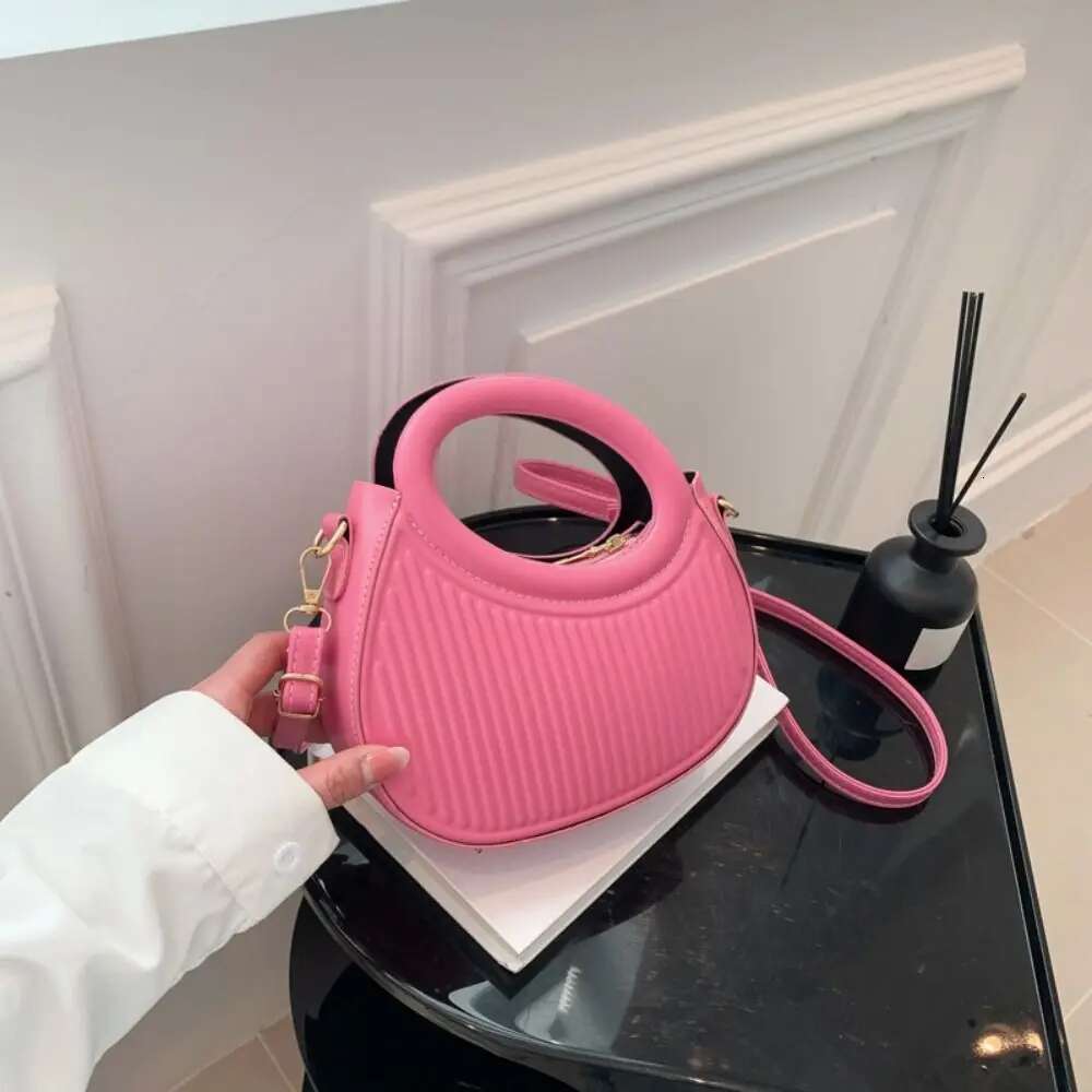 Fashion Women Shoulder Armpit Design Underarm Pleated Saddle Solid Color Messenger Bag Purse Handbags