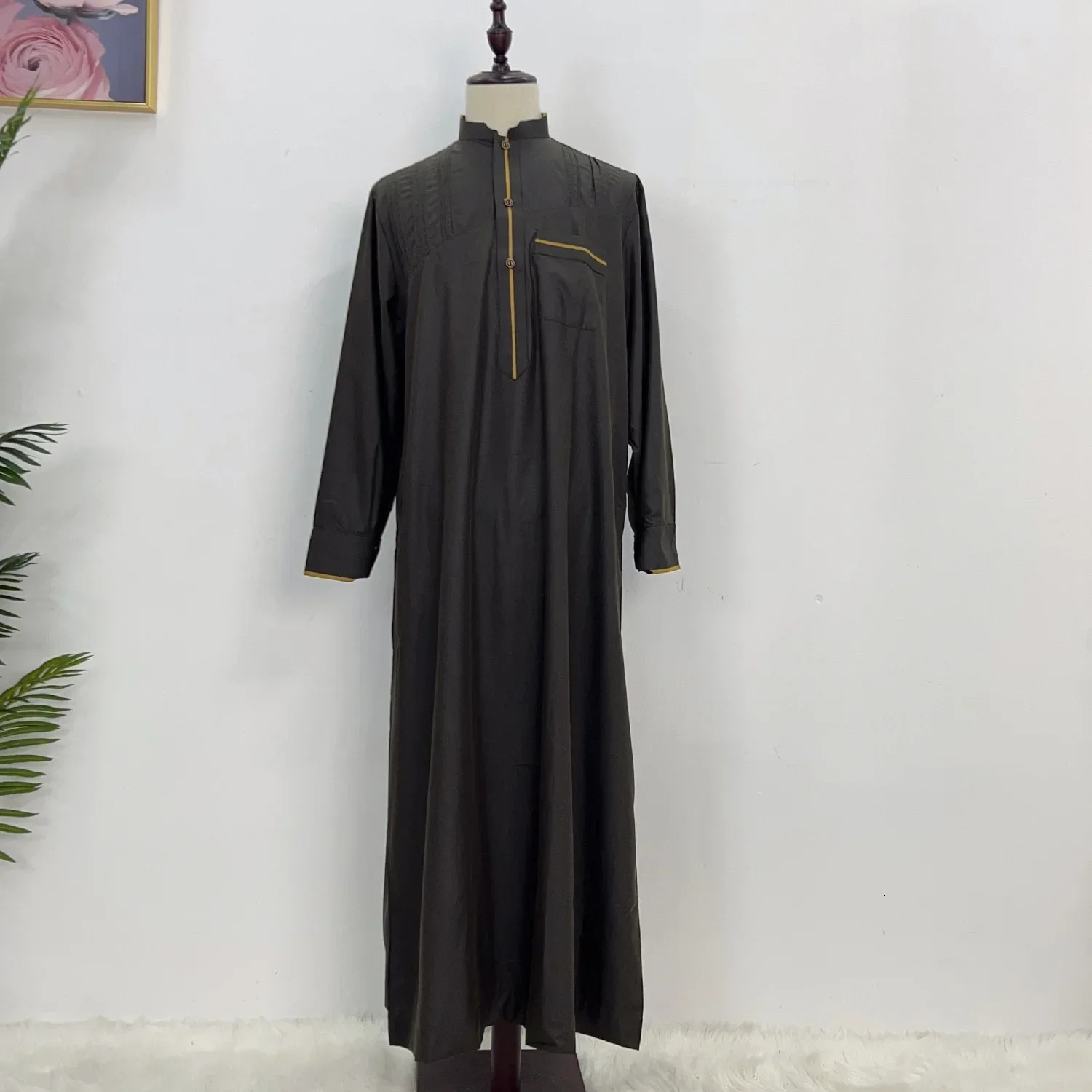 Mens Muslim Fashion Solid Jubba Thobe Robe Islamic Clothing Arab Kaftan Saudi Arabia Eid al Fitr Dress Jalabiya Abaya 250409