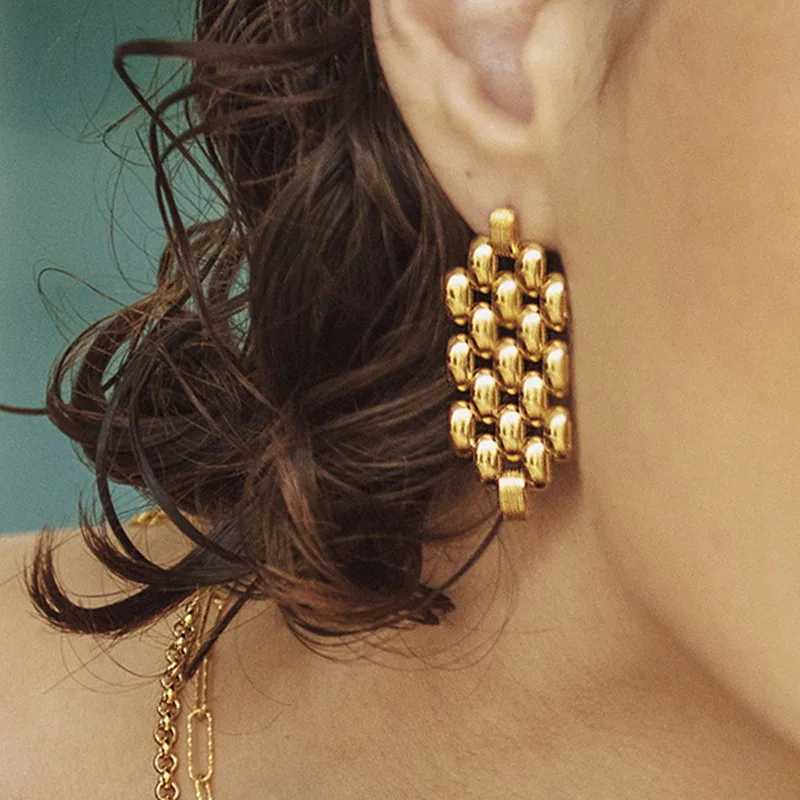 AENSOA 2022 New Exaggerated Simple Hollow Geometric Metal Earrings Womens Creative Unique Design Drop Earrings Punk Jewelry Z250408