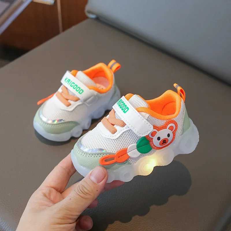 Fashion Childrens Luminous sports shoes with LED flashing are suitable for girls baby casual shoes. 2024 new autumn hot selling childrens sports shoes