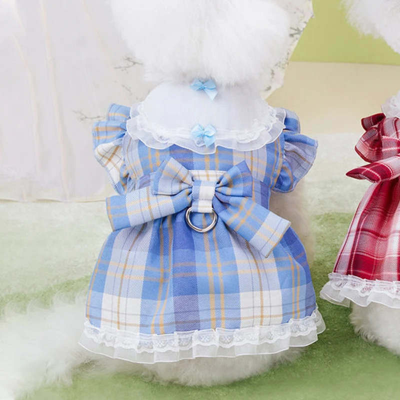 1 piece of Traction Academy style dog outfit Pomeranian Yorkshire Teddy Malta summer cute cat skin blue red thin cat suit 250409