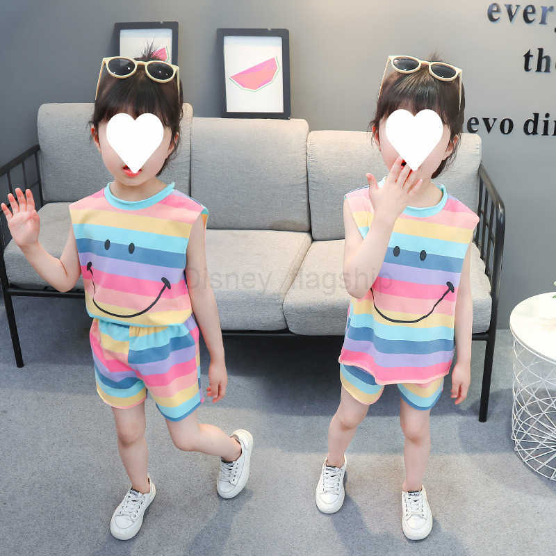 Disney 2025 New Summer Mens and Womens Sports Cotton Set 5 Childrens 1 Western Cartoon Printed 2-piece Set 3 Short Sleeves 4T Shirts ShortsXJ250409