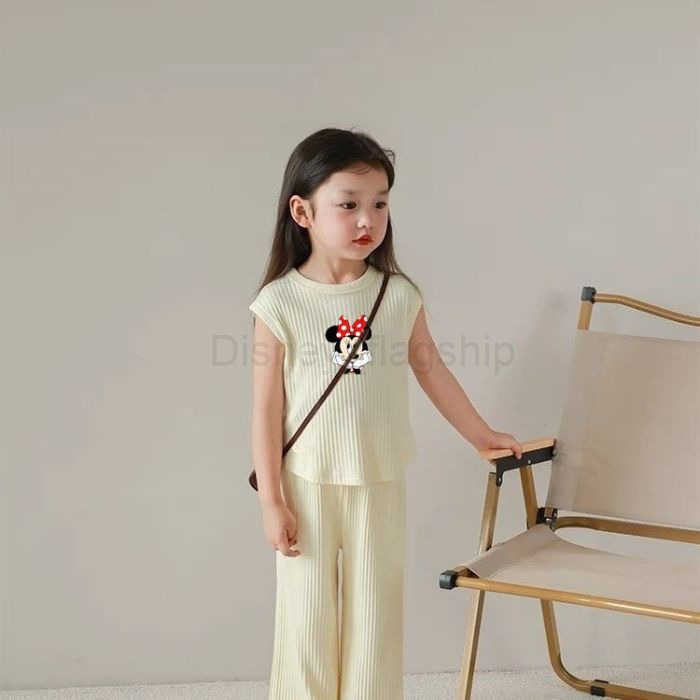 Disney Summer new childrens set fashionable and stylish cute cartoon Mickey sleeveless vest wide leg pants two-piece set trendyXJ250409