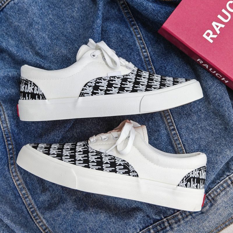 2025 Spring Breathable Canvas Shoes Korean Edition Versatile Harajuku Color blocked New Trendy Low cut Board Shoes