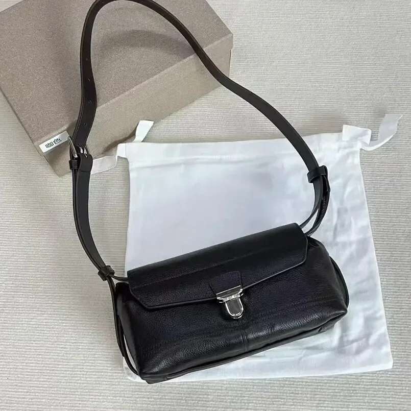 Original Light Niche Gear First Layer Cowhide Work Ladies Retro Shoulder Messenger Bag