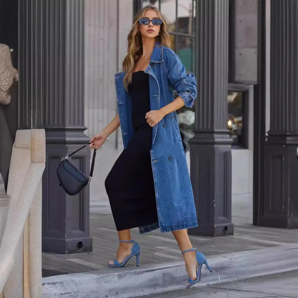 Womens long denim jacket for autumn and winter British style double layered lapel sleeved with windproof cover 250409