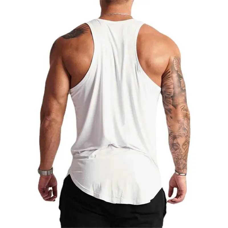 Summer Cotton Breathable Fitness Gym Clothing for Men Fitness and Muscle Underwear Sports and Leisure Tank TopXJ250409