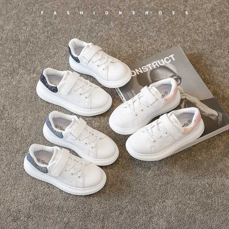 Childrens tennis shoes white leather childrens sports shoes girls fashionable spring and autumn waist boys school walking shoes version X250409