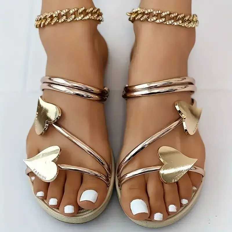 New Arrival Elegant womens heart-shaped flat shoes open toe womens slider anti slip shoes outdoor beach slider womens sandals summer size 43 T250409
