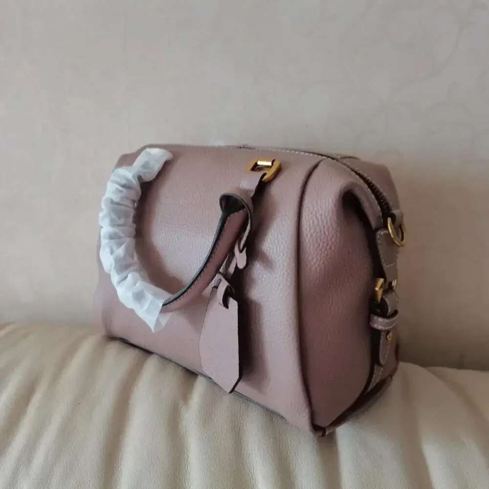 2025 Genuine Advanced Leather Hand Women's Handbag Large Boston All-Match Female Shoulder Bag Casual Tote Bags