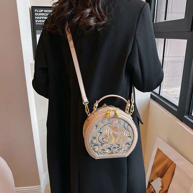 High Aesthetic Embroidery Ethnic Casual New Chinese Style Small Round Shoulder Crossbody Bag, Handbag