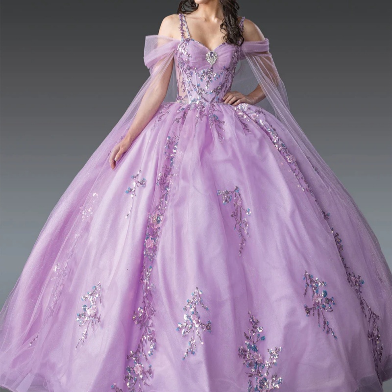 Lilac Shiny Princess Quinceanera Dresses Off Shoulder Beads Sequin Applique Tull With Cape Sweet 16 Dress Ball Gown Vestidos 15 De Anos