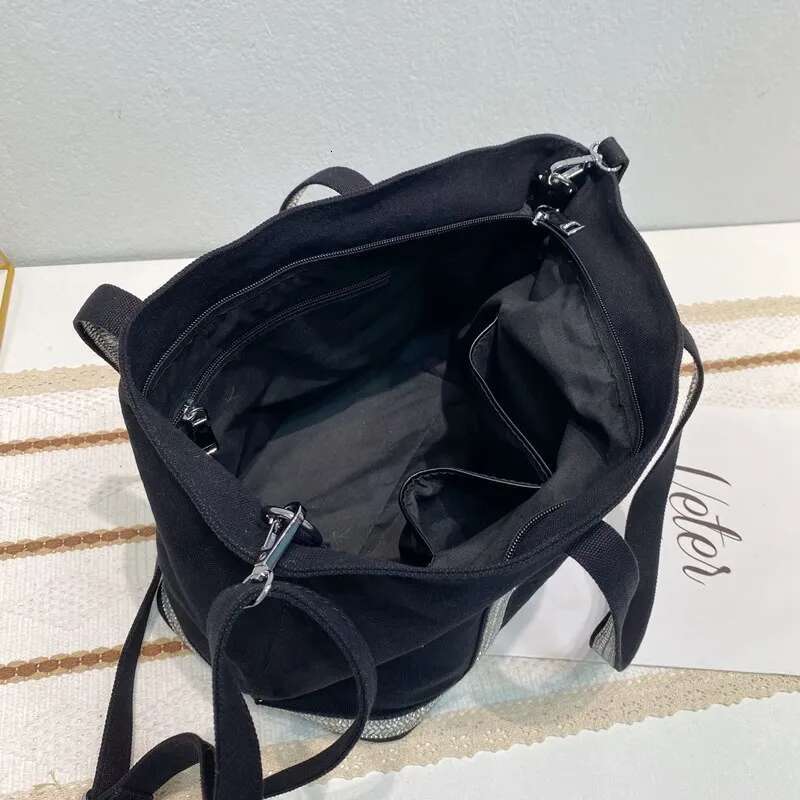 2023 New Women Brand Designer Handbag Korean Version Casual Rhie Large Capacity Tote Contrast Color Retro Shoulder Bag