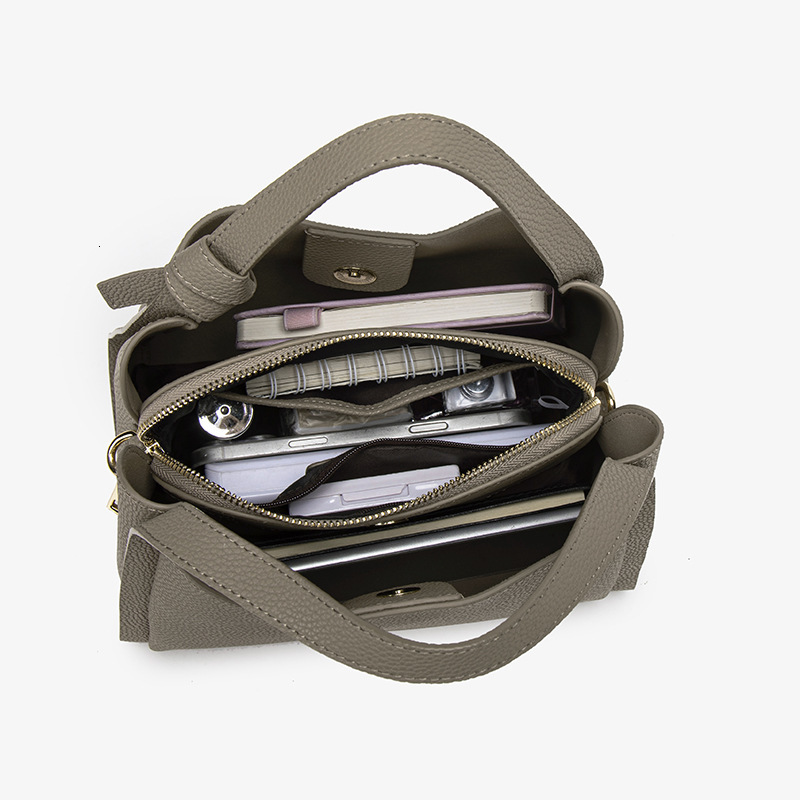 Designer Leather Versatile Minimalist Brown Black Large Magnetic Snap Buckle Luxury Bag Women Party The Beach Durable Adjustable Strap