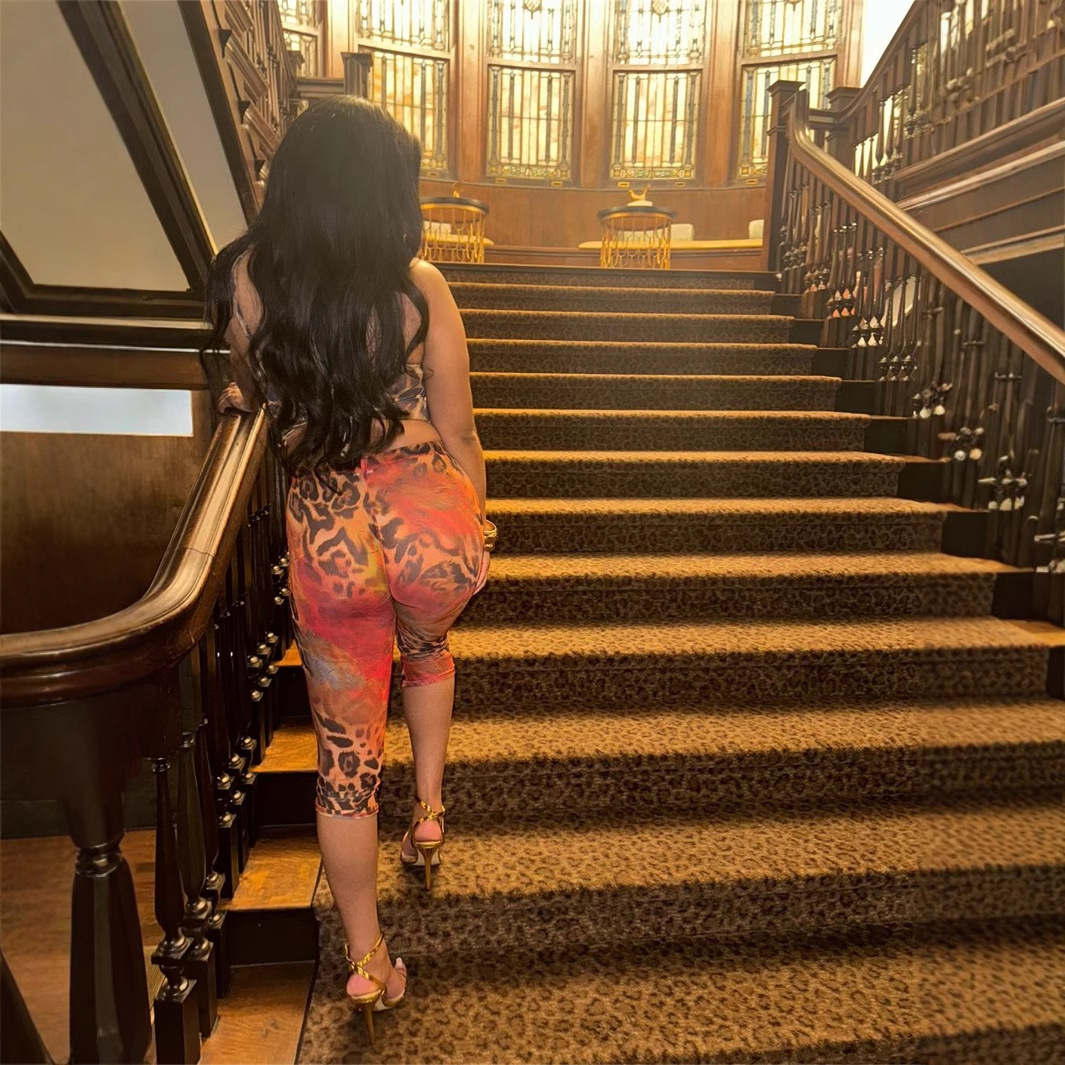 2025S Designer Women S Set New Fashion Sexy Leopard Print Women S High Waist Bareback Split Two Piece Set
