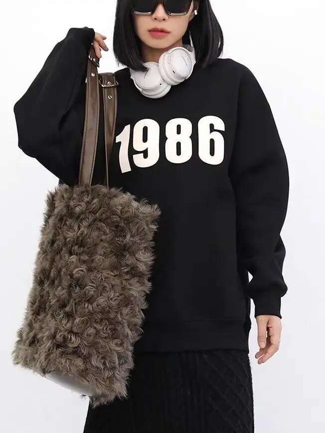 Faux Fur Totes Shopping Handbag Winter Women Bag Plush Purse Trendy 2024 Shoulder Bags Cold Woollen Design