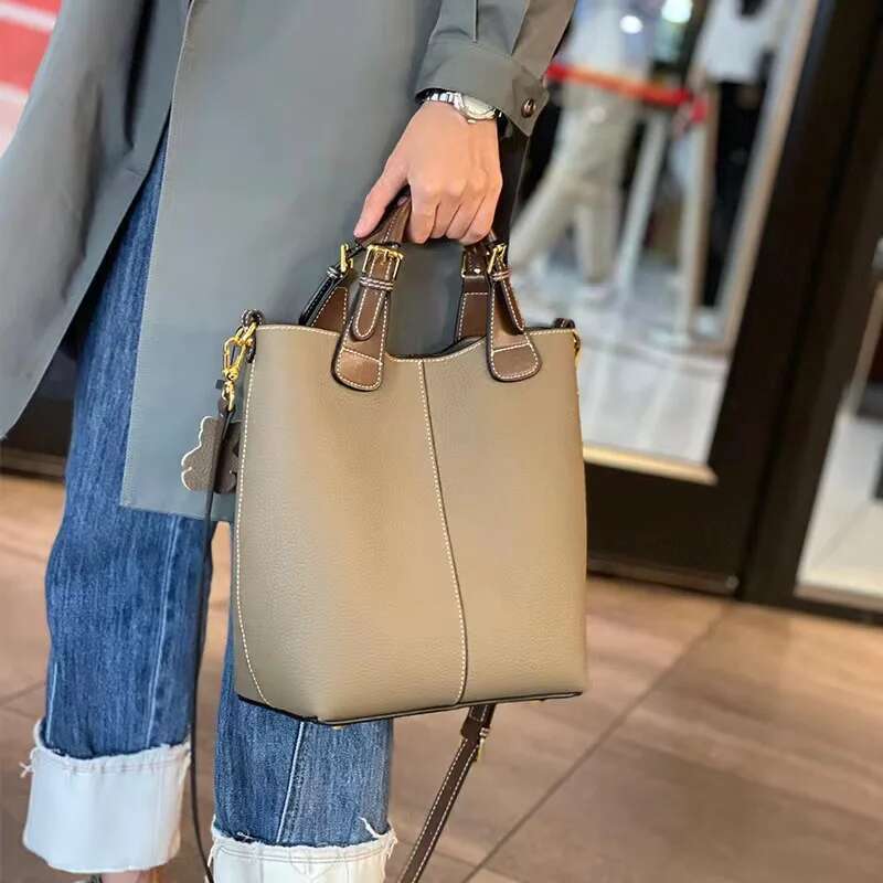 Top Genuine Leather Bucket Tote For Women 2024 Trend Designer Shoulder Crossbody Bags Cowhide Ladies Handbags