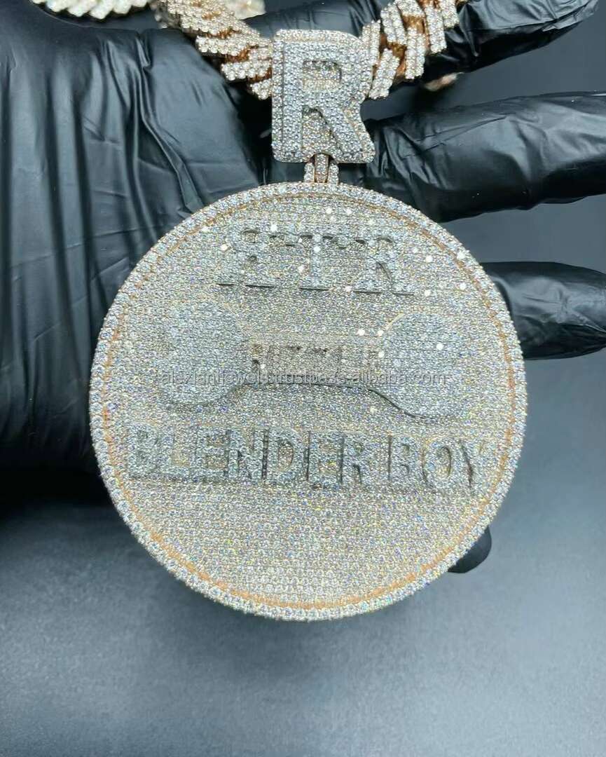Trendy Moissanite Jewelry 925 Sterling Silver Custom Iced Out Cuban Chain Hip Hop Pendant Necklace Moissanite Pendant