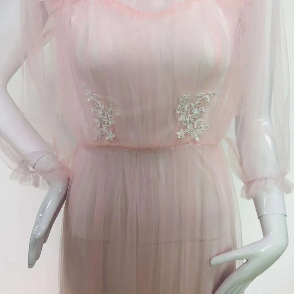 Dongdumaoyi Retro Princess Dress Women Solid Color Long Sleeve Slash Neck Fashion Tulle Full Female Gauze Lantern Prom Robe