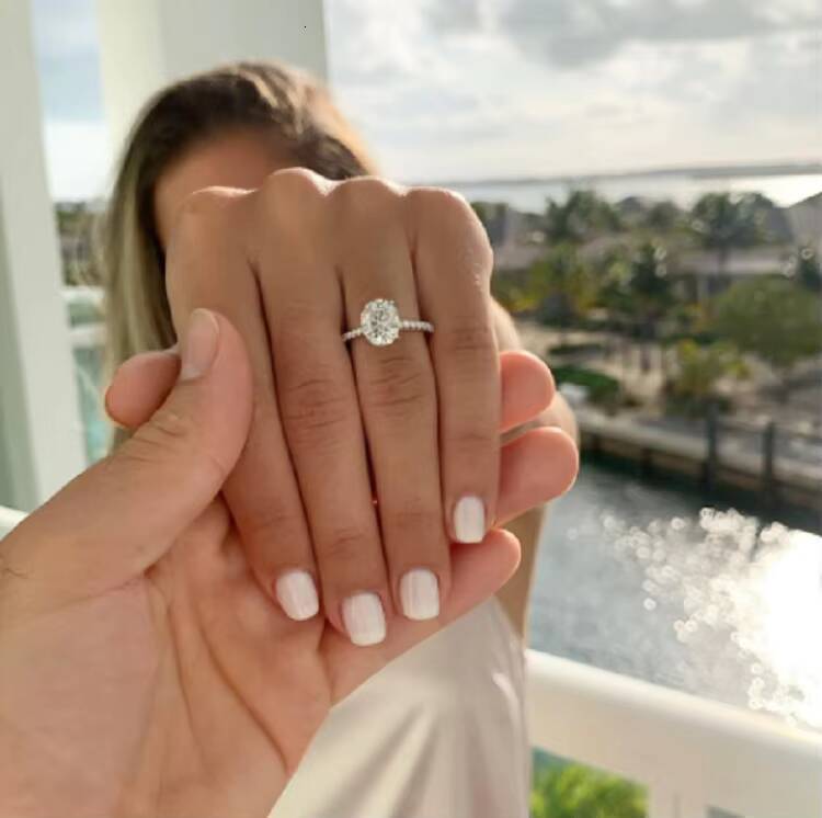 Fine 14K Solid White/yellow/rose Gold Solitaire 8x10mm 3CT Oval Diamond Moissanite Ring Engagement Jewelry