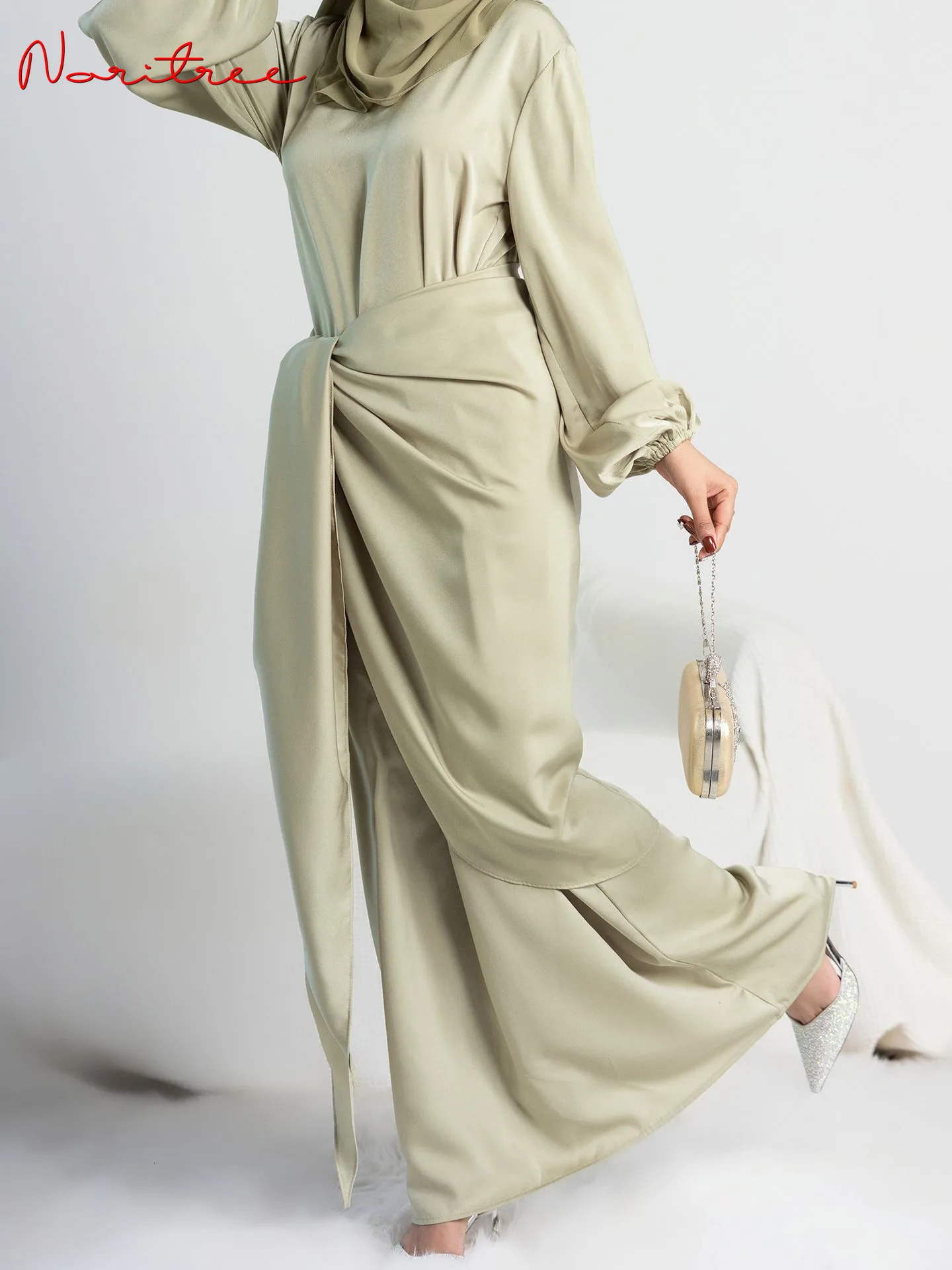 Silk twopiece Ramadan Eid Djellaba set Glossy Islamic Muslim dress Abaya robe Dubai womens clothing WY1294f 250409