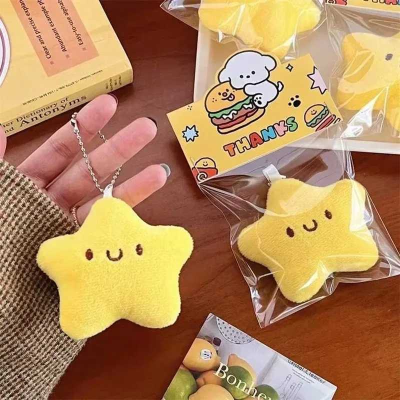 Cute star plush toy keychain girl fluffy soft cute backpack bag pendant practical mini yellow keychain charm keychain giftXJ250409