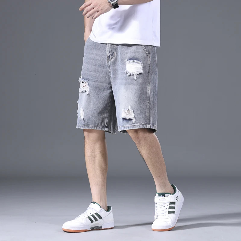 Vintage Ripped Denim Shorts Mens Fashion Loose Summer Shorts Y2k Hip-Hop Knee-length Hole Short Jeans Casual Mens Clothing 250407