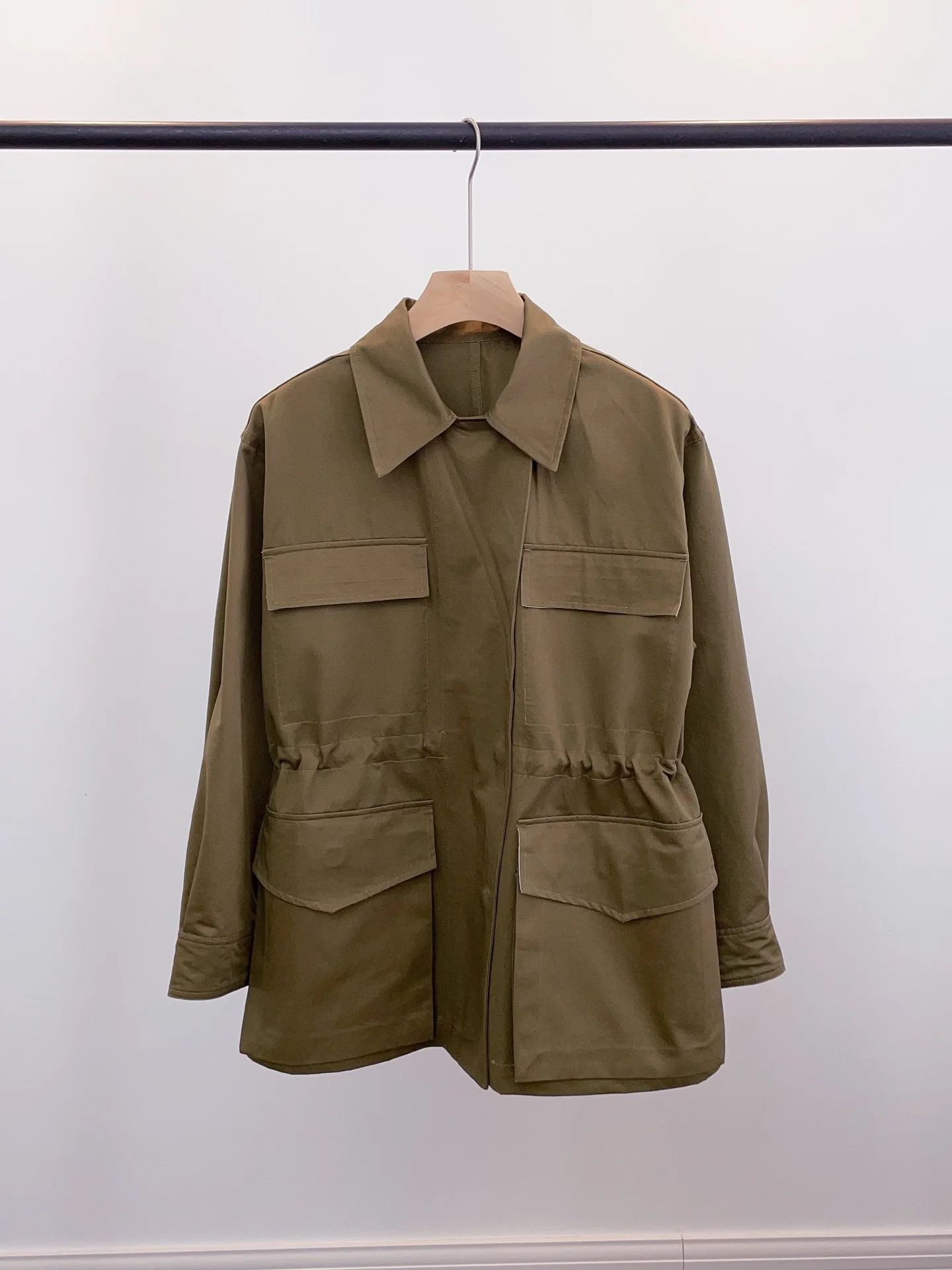 British style womens solid polo collar long sleeved streetwear trench coat drawbar waist large pocket hunting Coats 250409