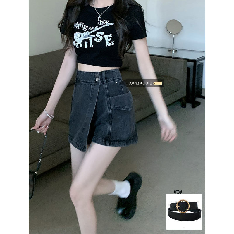 2025S Women s Designer Shorts American Spicy Denim Shorts Women s Summer New High Waisted Loose Fit Hot Pants Design Sense Short Skirt Beach Pants