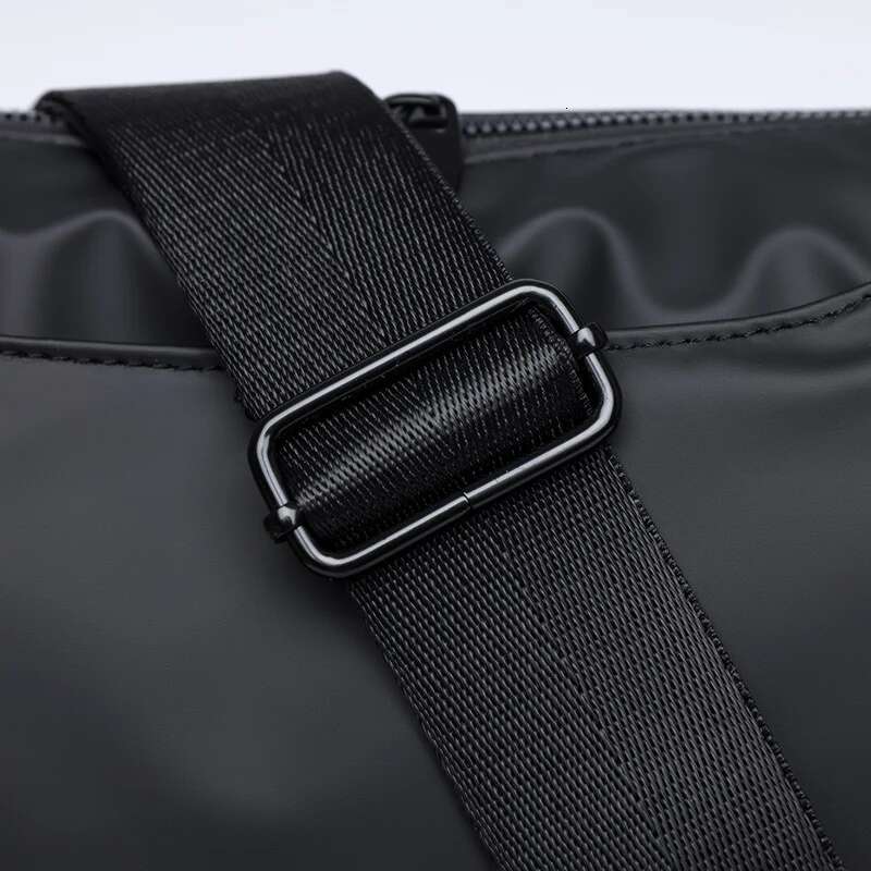 Brand New Large Capacity Shoulder High End Fashion Niche Leisure Handbag Men S Crossbody Bag