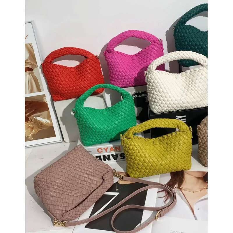 Small Hand Woven Handbags For Women Shoulder Crossbody Bag Soft Vegan Leather Cassual Top Handle Bags Hobo Curved Tote Purses
