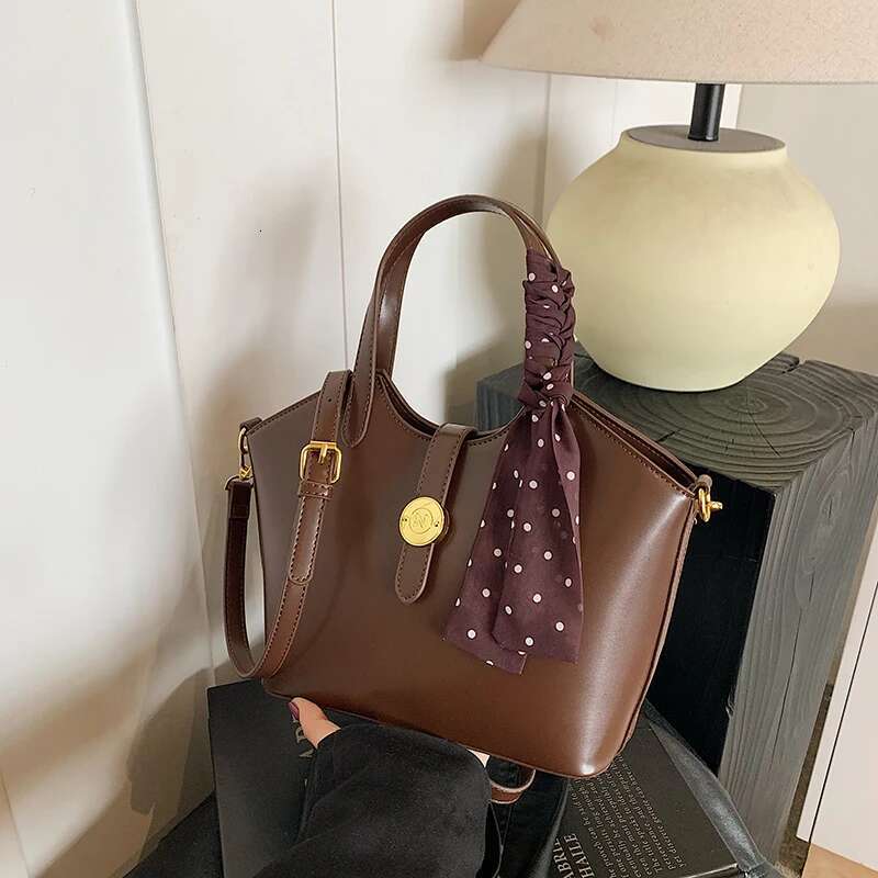 Women Classic PU Leather Handbag Female Fashion Silk Scarf Simplicity Commute Handbags Lady Messenger Shoulder Bags Vintage