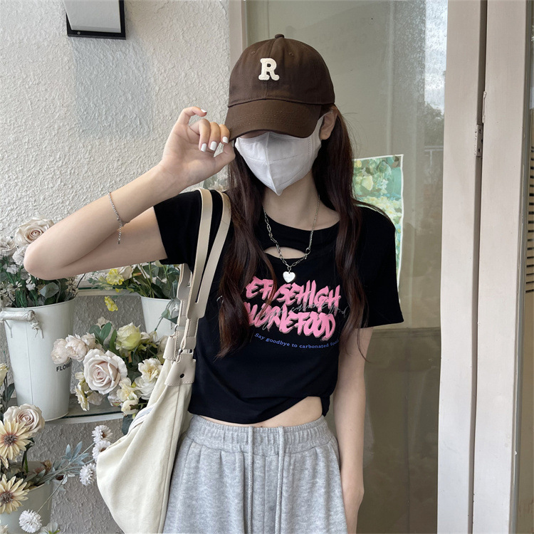 2025S Designer Women S T Shirt American Spicy Girl Hollow T Shirt Women S Summer New Design Sense Slim Fit Short Sleeve Student Top
