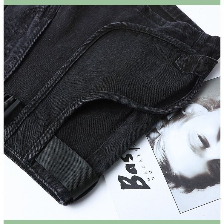 2025S Women s Designer Shorts Summer Black Denim Shorts High Waist Outdoor Casual Loose A line Hot Pants Trendy Sports Beach Pants