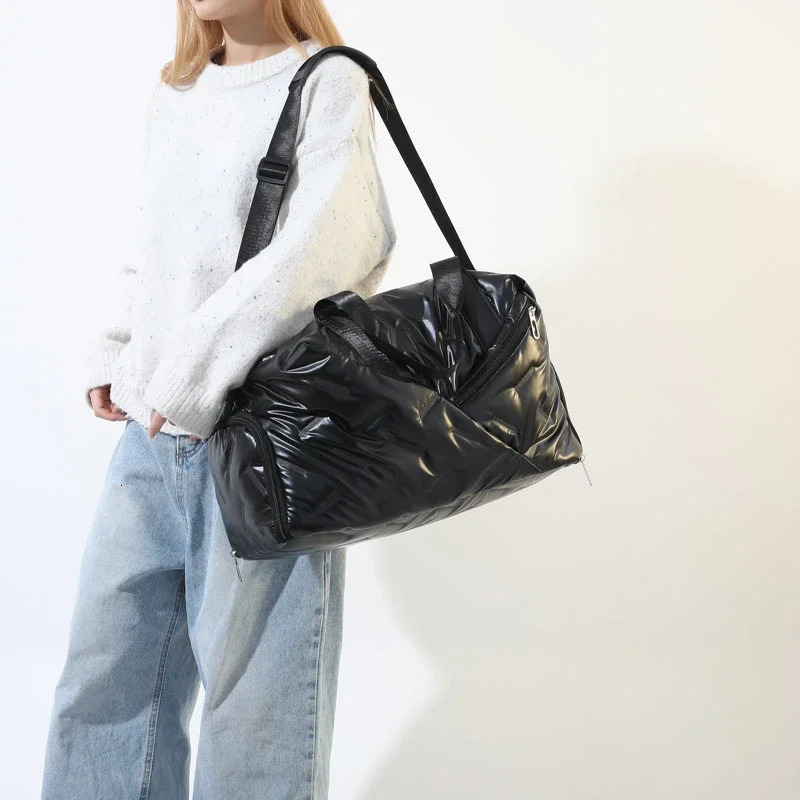 Winter Style Glossy PU Large Hand Tote Bags Multiple Pockets Large Capacity Casual Travel Bags Fashion Simple Versatile 250408