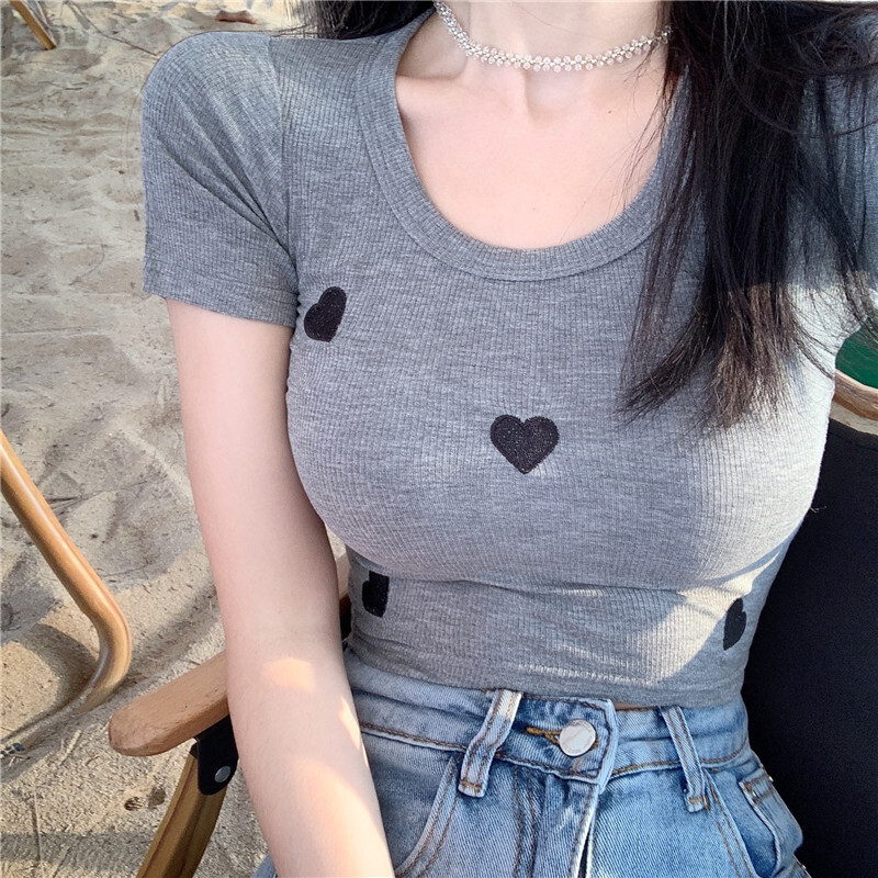 2025S Designer Women S T Shirt Knitted Thread Love Embroidered Sleeved T Shirt For Women S Spicy Girl High Waist Slim Fit Summer New Underlay Short To