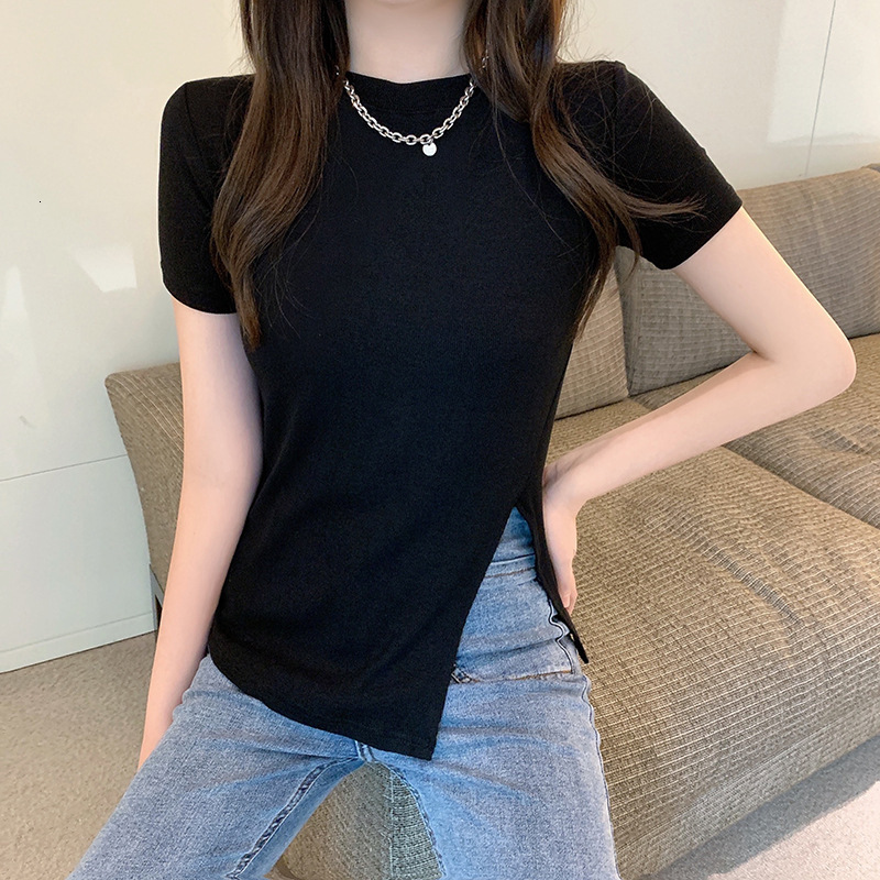 2025S Designer Women S T Shirt Summer New Internet Celebrity Instagram Super Fire Slim Fit Versatile Side Split Black Short Sleeved T Shirt Women S Un