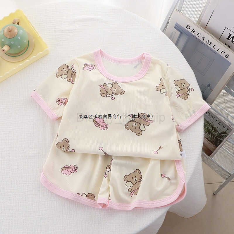 Disney Childrens summer T-shirt shorts set cute cartoon ice silk short sleeved two-piece set baby clothes stylish childrenXJ250409