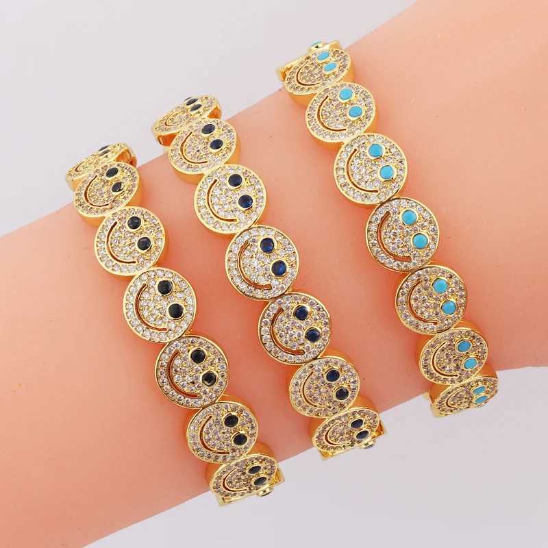 New Simple Smile Bracelet Copper Gold Plated Cubic Zirconia Round Smile Cuff Bracelet Wens Classic Party GiftC250408