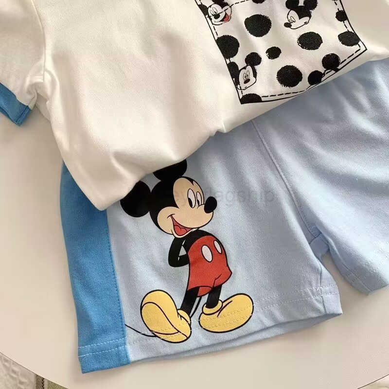 Disney Childrens summer 2024 new short sleeved shorts set for boys and babies cotton soft half sleeved top casual two piecesXJ250409