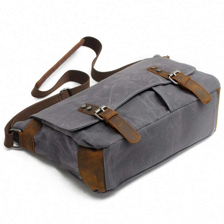 New Fashion Thick Wax Canvas Shoulder Messenger Men Crossbody Bag Vintage Male Leisure Sg Bag Casual Boy