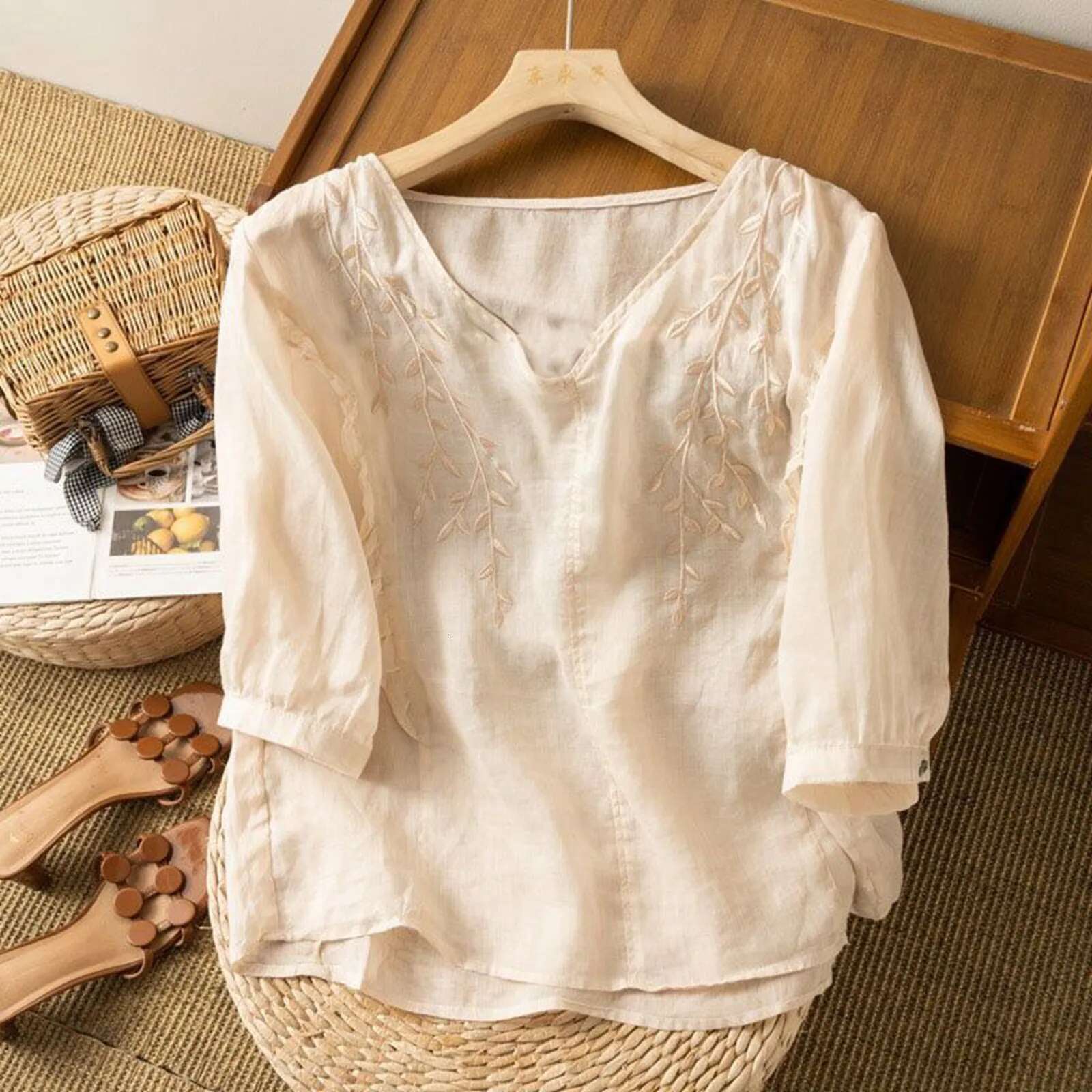 Dongdumaoyi Loose Artistic Retro Cotton Linen Women Top Wide Versatile Summer Ethnic Small Shirt Comfortable Casual Style T Shirt